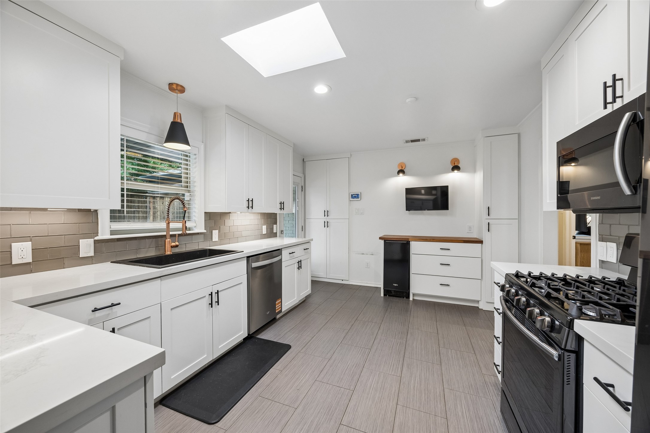 4013 Valley Ridge Road Dallas TX 75220
