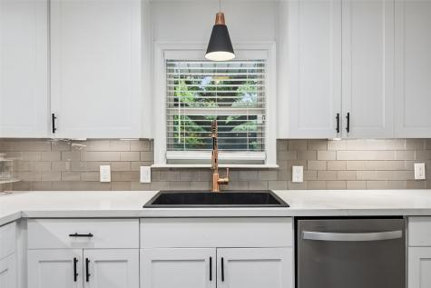 4013 Valley Ridge Road Dallas TX 75220