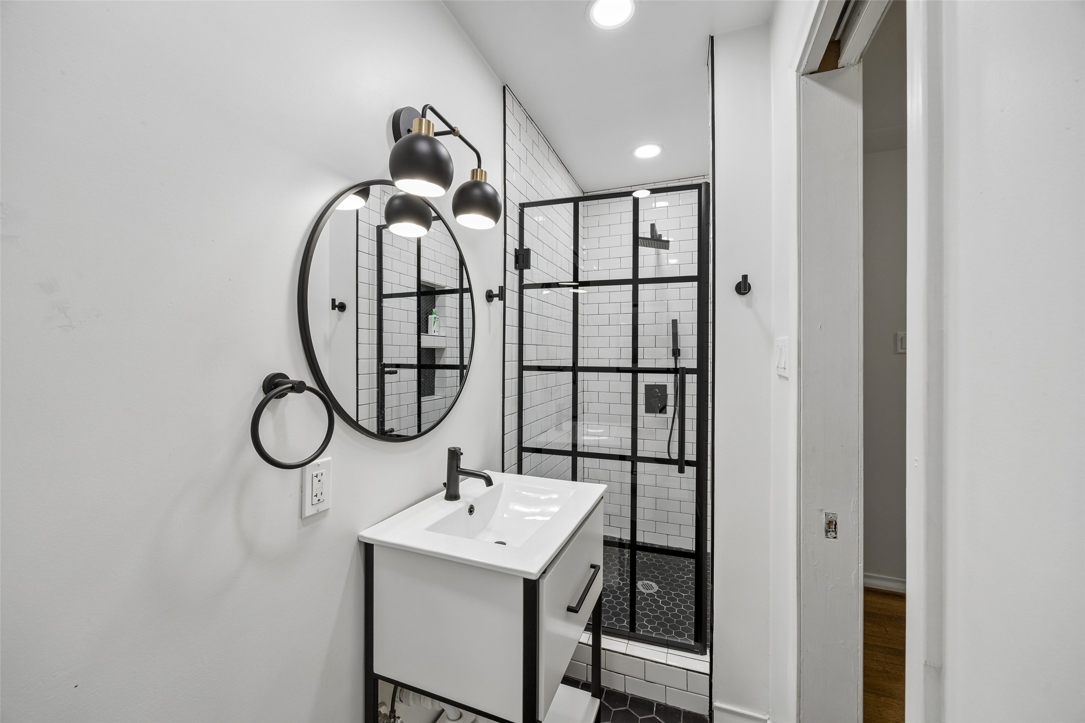 4013 Valley Ridge Road Dallas TX 75220