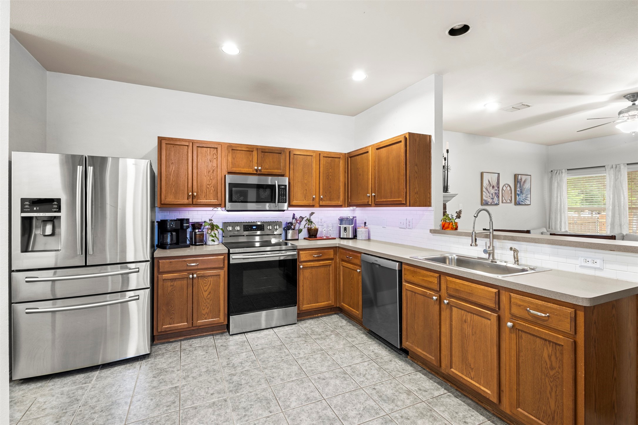224 Rawhide Street Waxahachie TX 75165