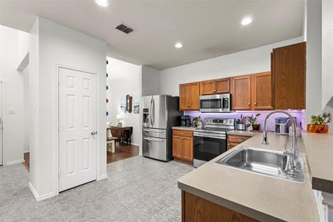 224 Rawhide Street Waxahachie TX 75165