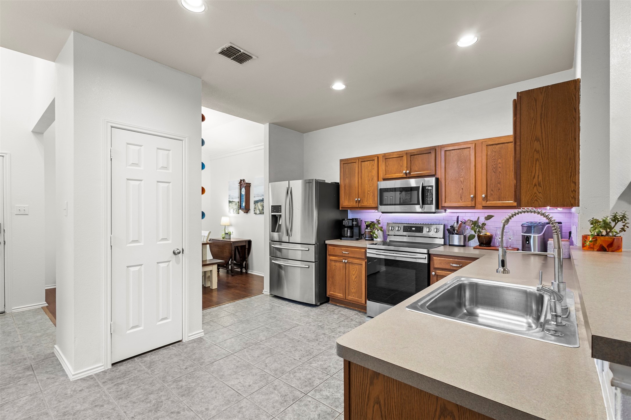 224 Rawhide Street Waxahachie TX 75165