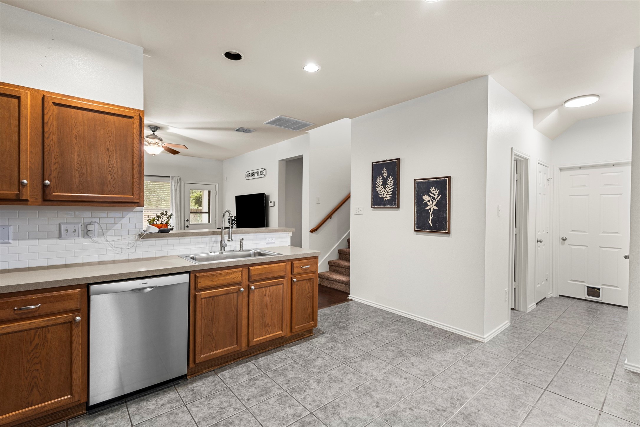 224 Rawhide Street Waxahachie TX 75165