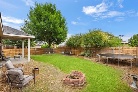 224 Rawhide Street Waxahachie TX 75165