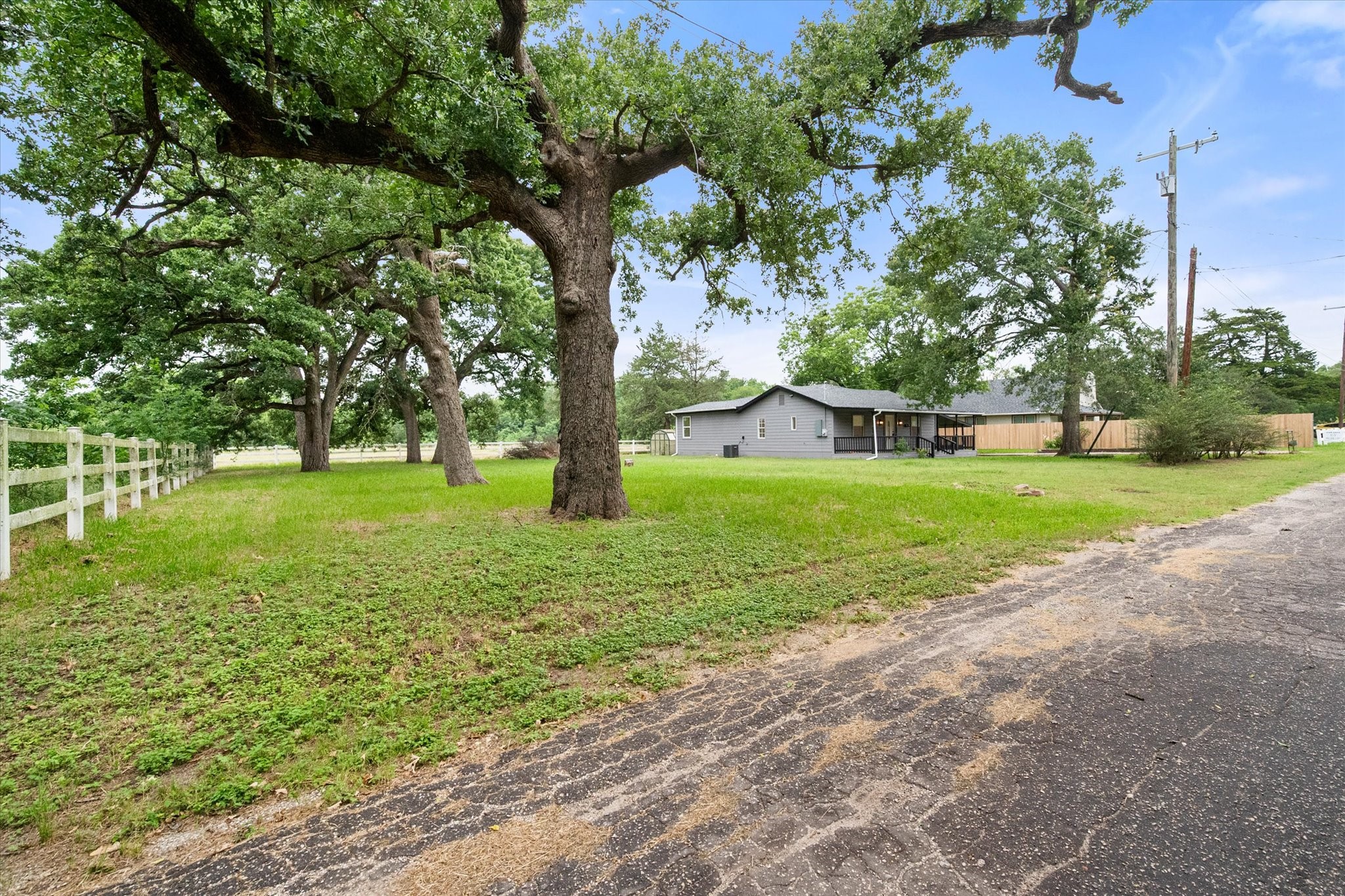 202 Roberts Road Teague TX 75860