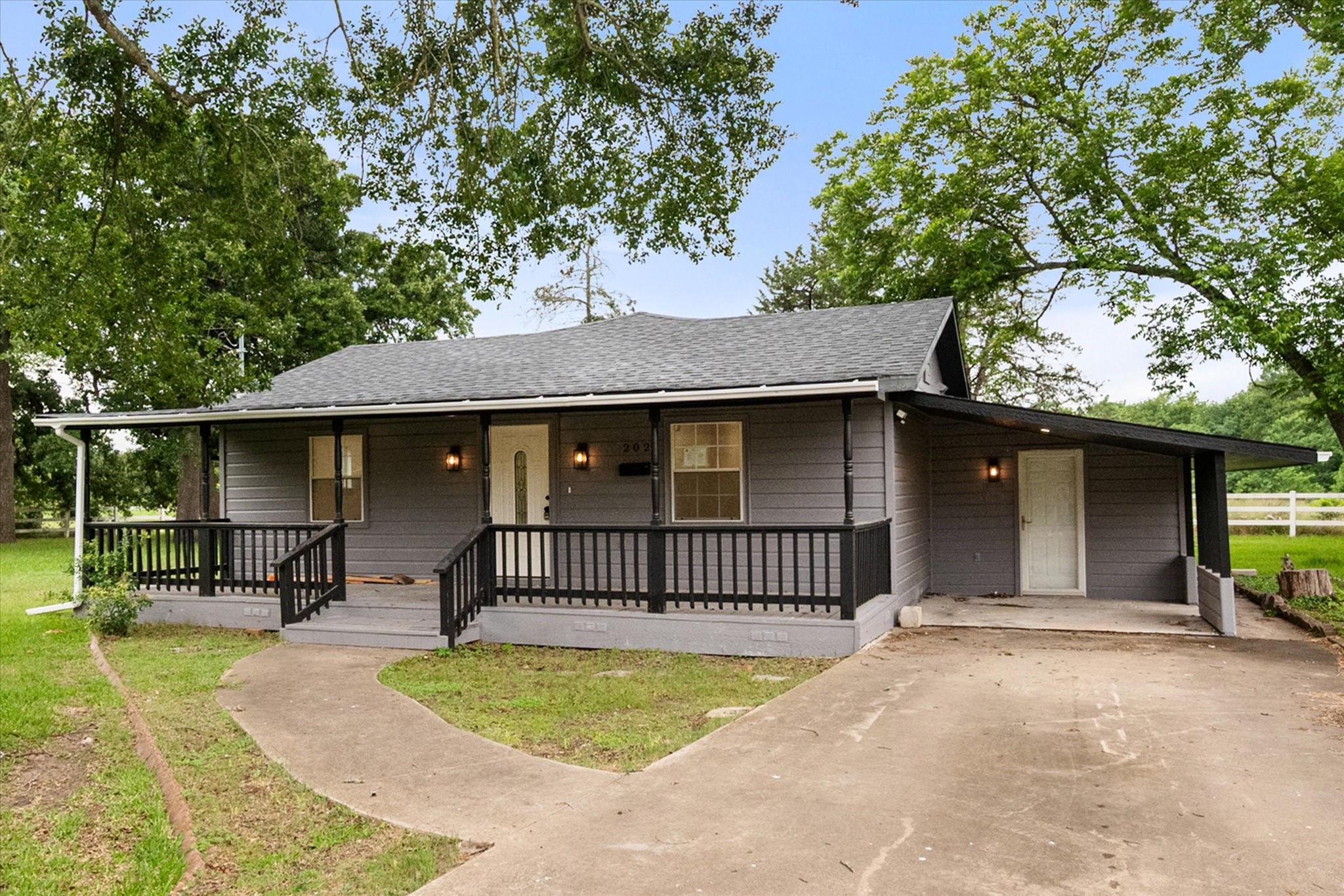 202 Roberts Road Teague TX 75860