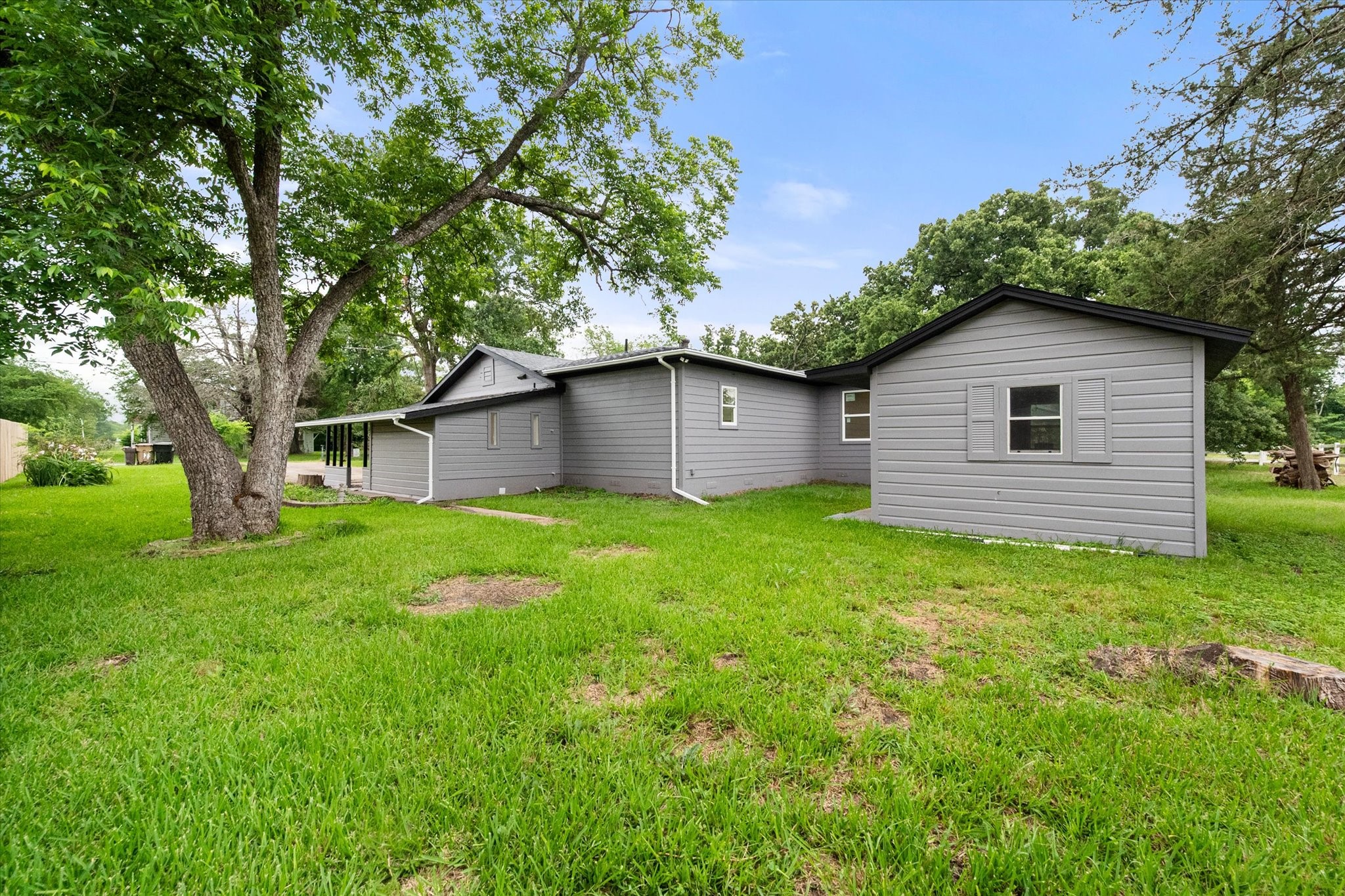 202 Roberts Road Teague TX 75860