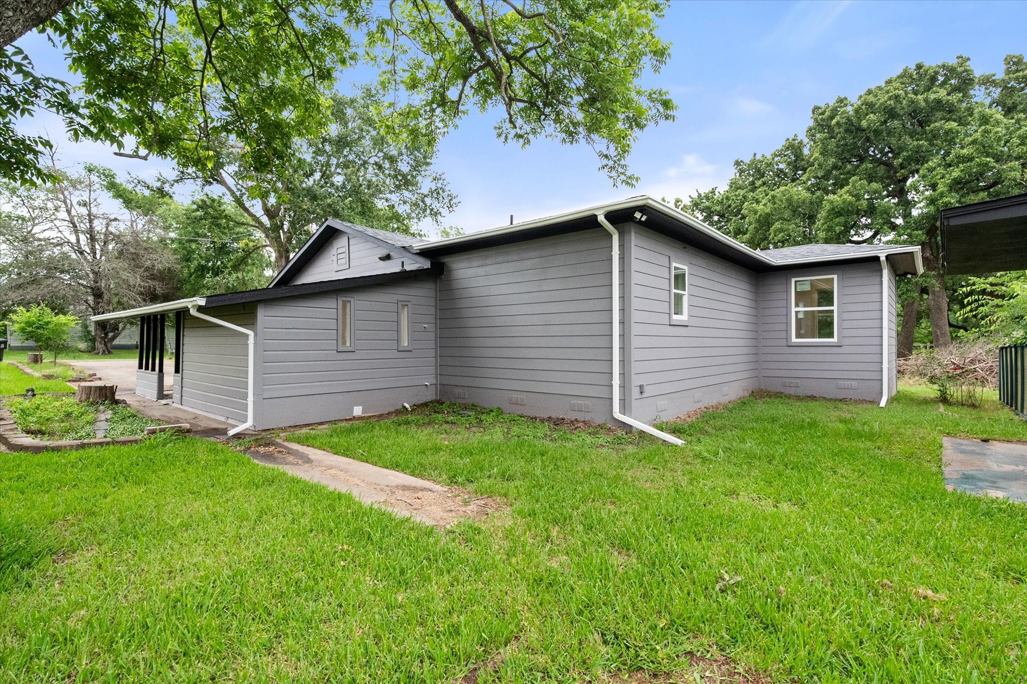 202 Roberts Road Teague TX 75860