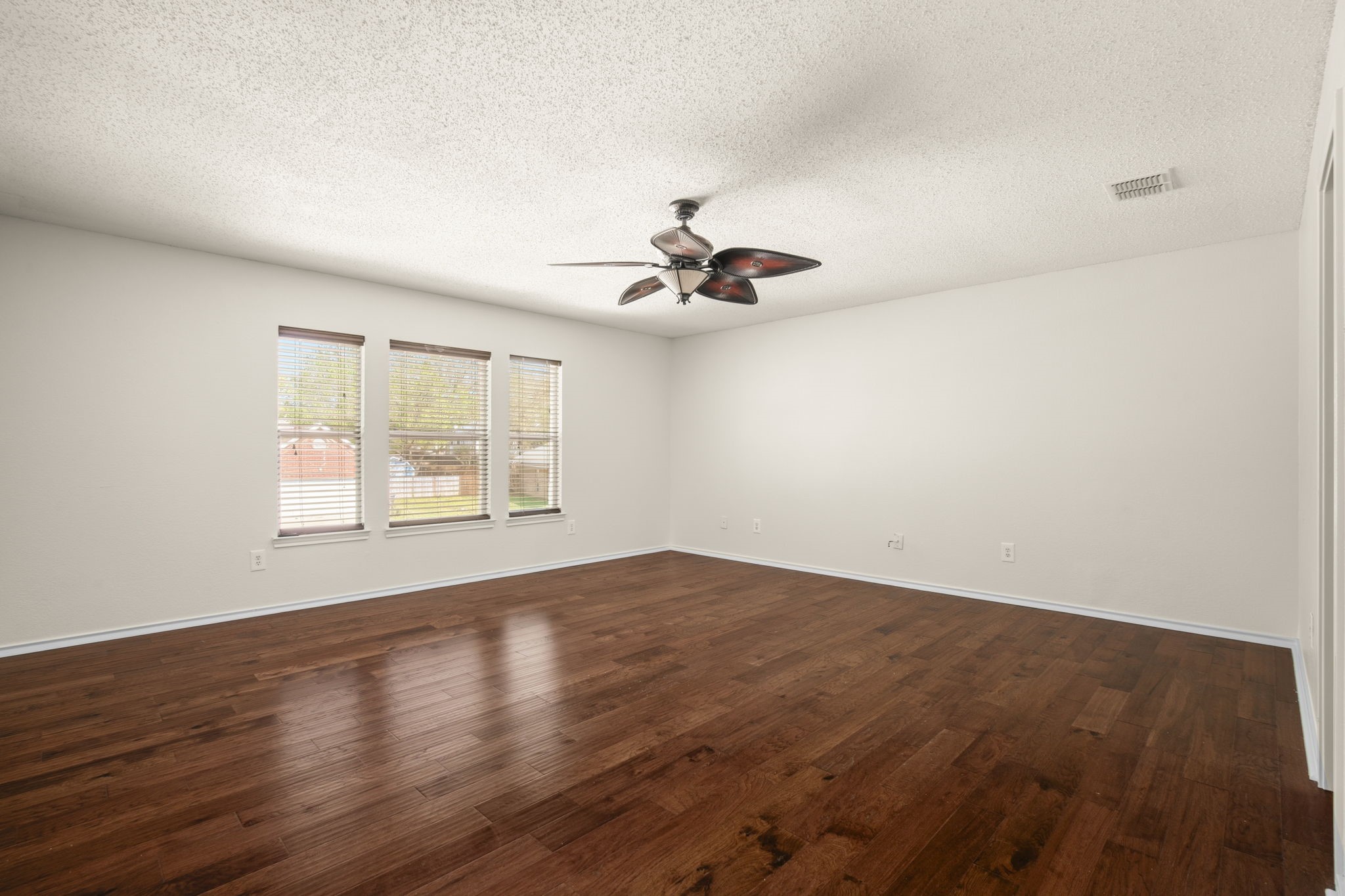 2201 Driskell Lane Corinth TX 76210