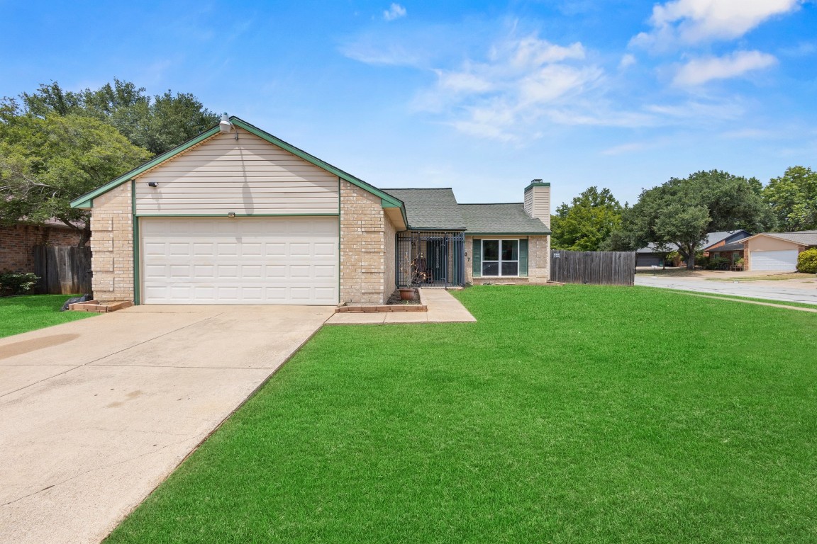 7837 Portman Avenue Fort Worth TX 76112