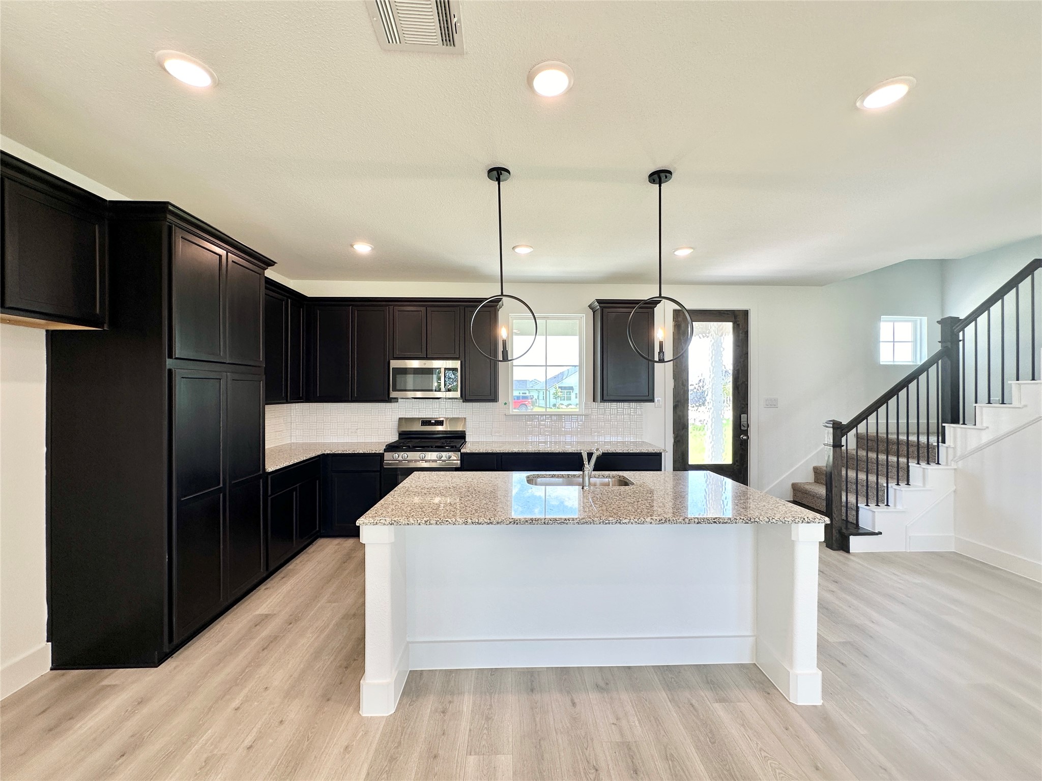 1355 Orange Blossom Court Gainesville TX 76240
