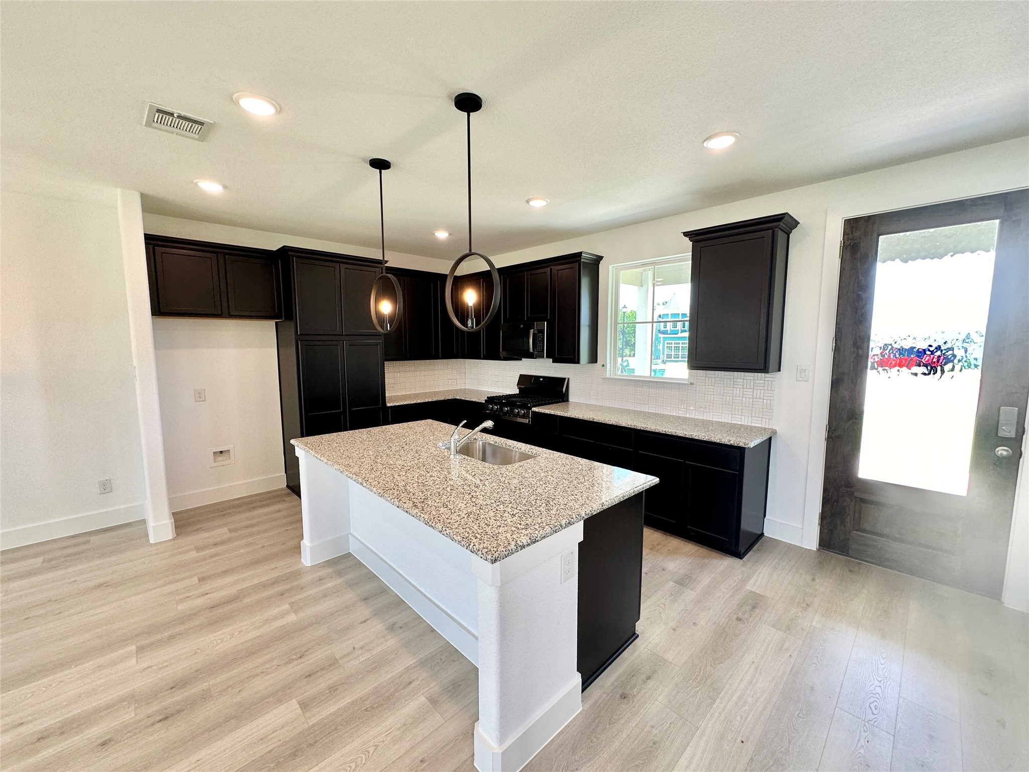 1355 Orange Blossom Court Gainesville TX 76240