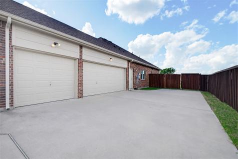 2084 Rolling Meadow Lane Josephine TX 75173