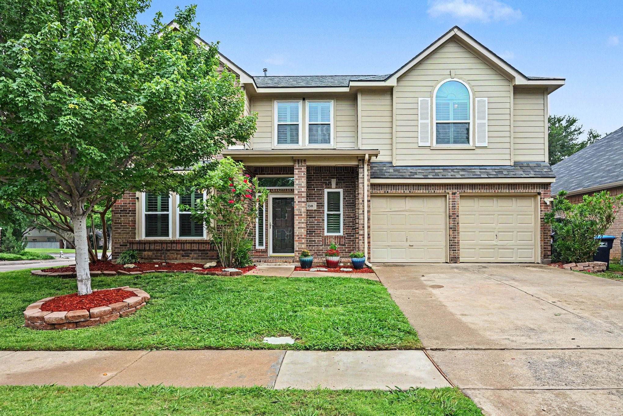 5201 White Sands Drive Fort Worth TX 76137