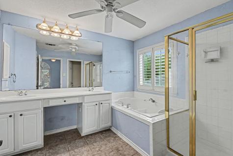 5201 White Sands Drive Fort Worth TX 76137