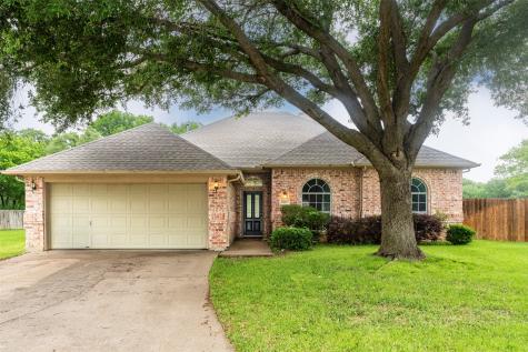 2403 Casey Court Arlington TX 76013