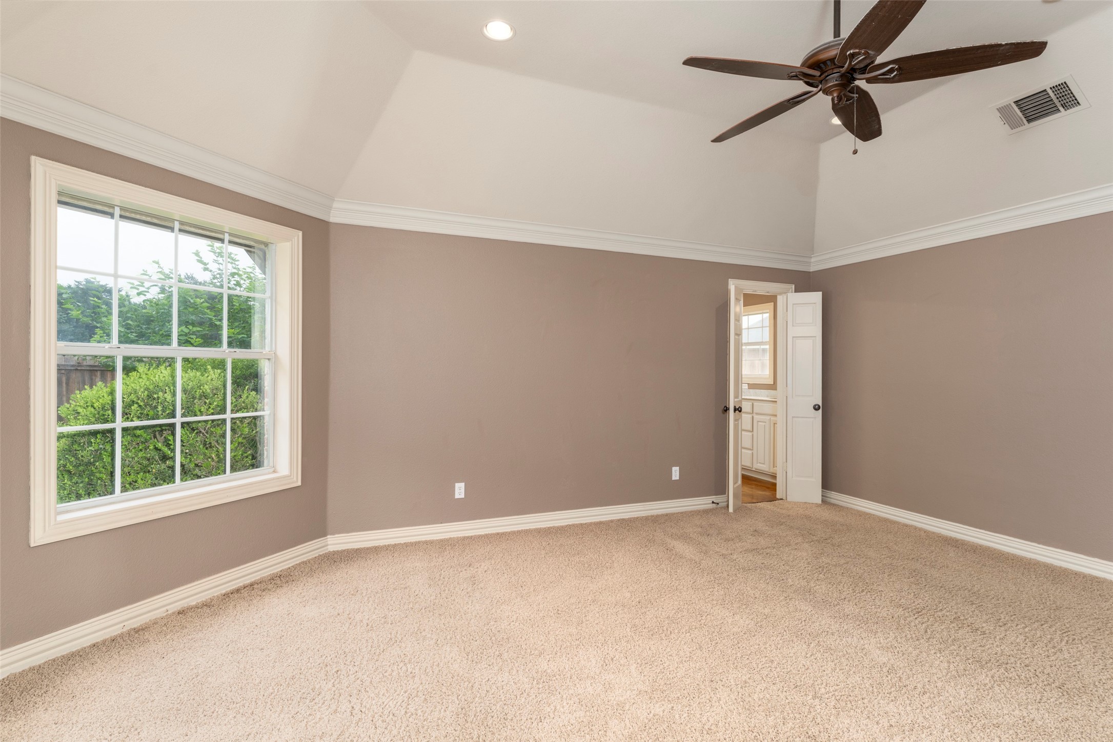 2403 Casey Court Arlington TX 76013