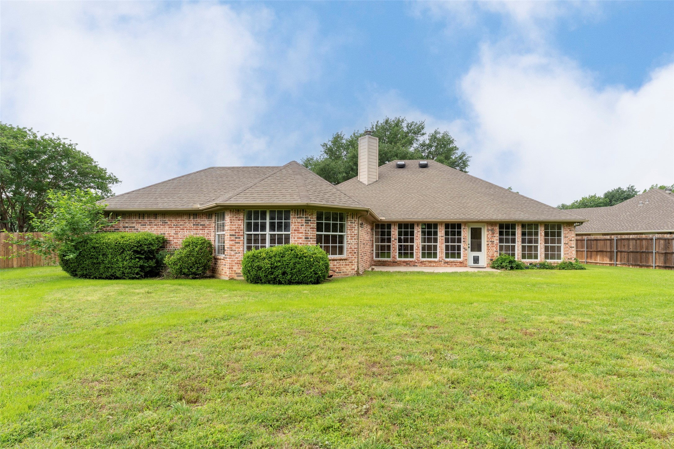 2403 Casey Court Arlington TX 76013