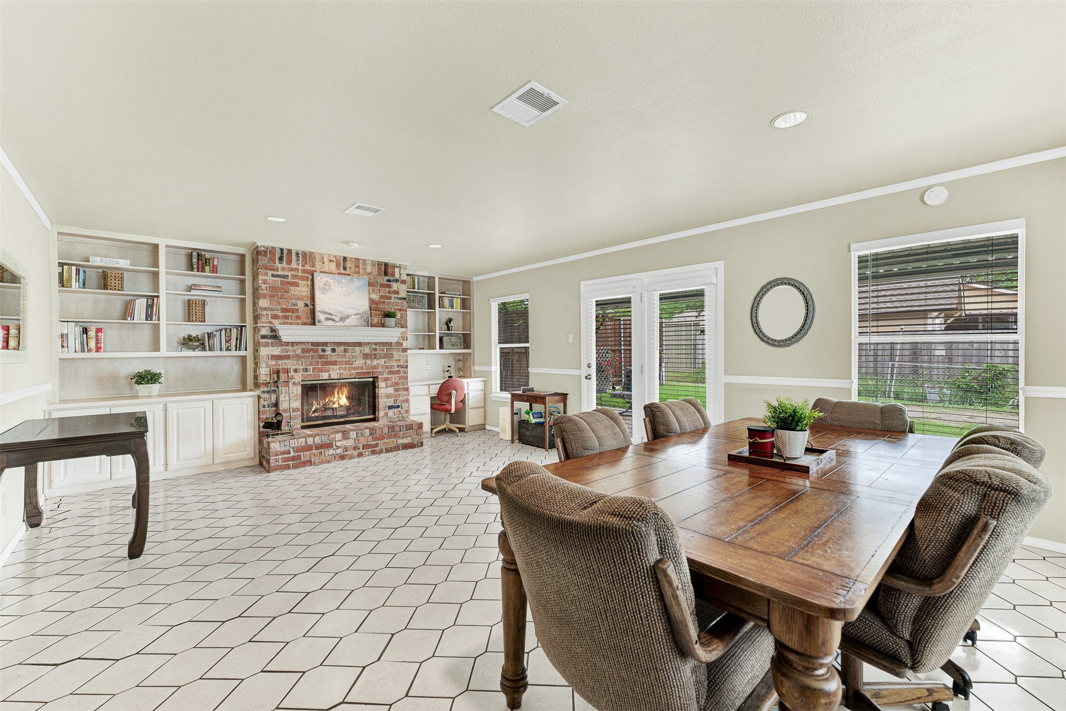 2704 Belhaven Drive Mesquite TX 75150