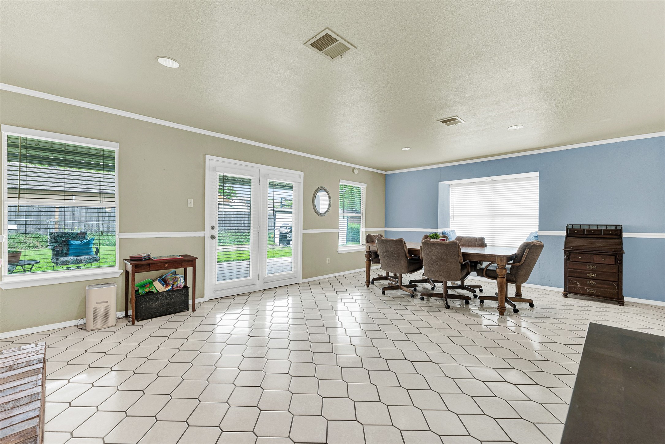 2704 Belhaven Drive Mesquite TX 75150