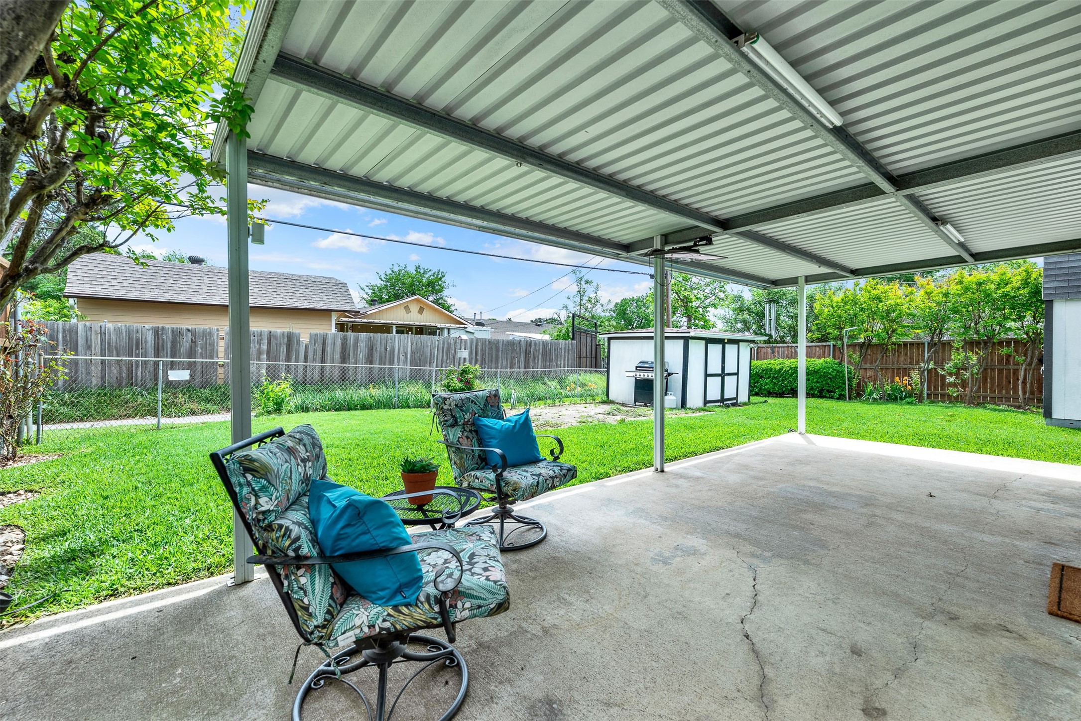 2704 Belhaven Drive Mesquite TX 75150