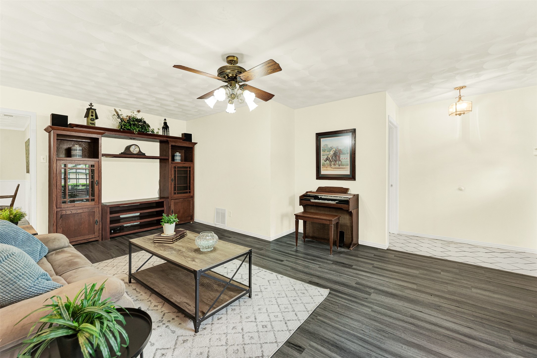 2704 Belhaven Drive Mesquite TX 75150