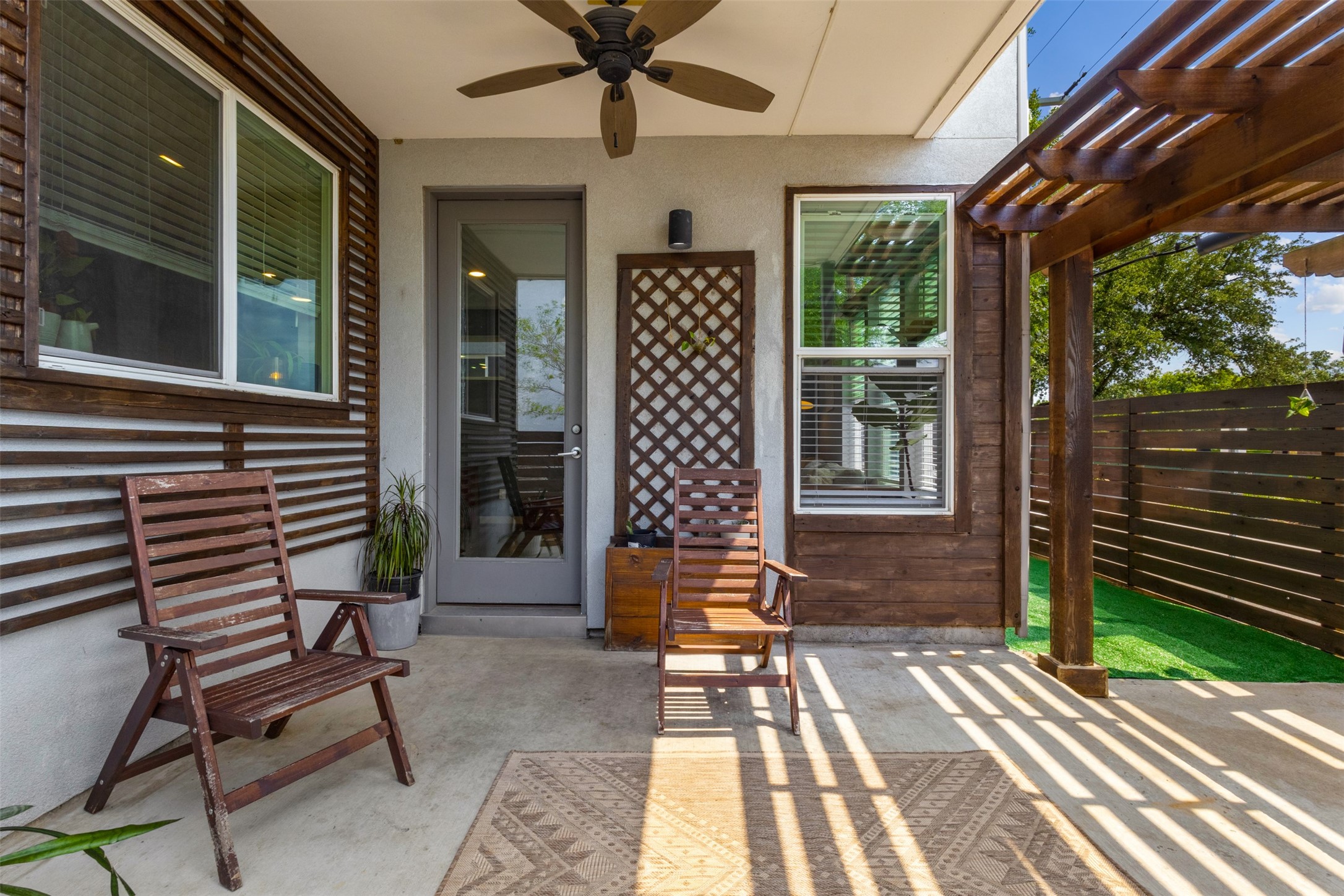 1011 Gallivant Lane Dallas TX 75218