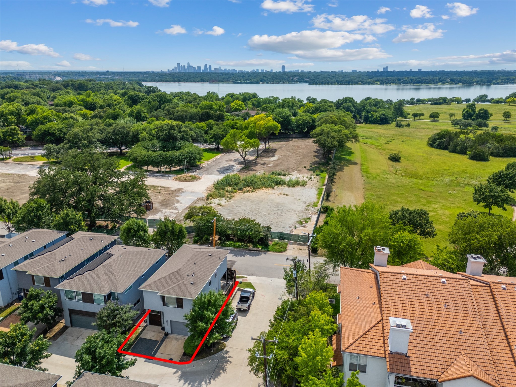 1011 Gallivant Lane Dallas TX 75218
