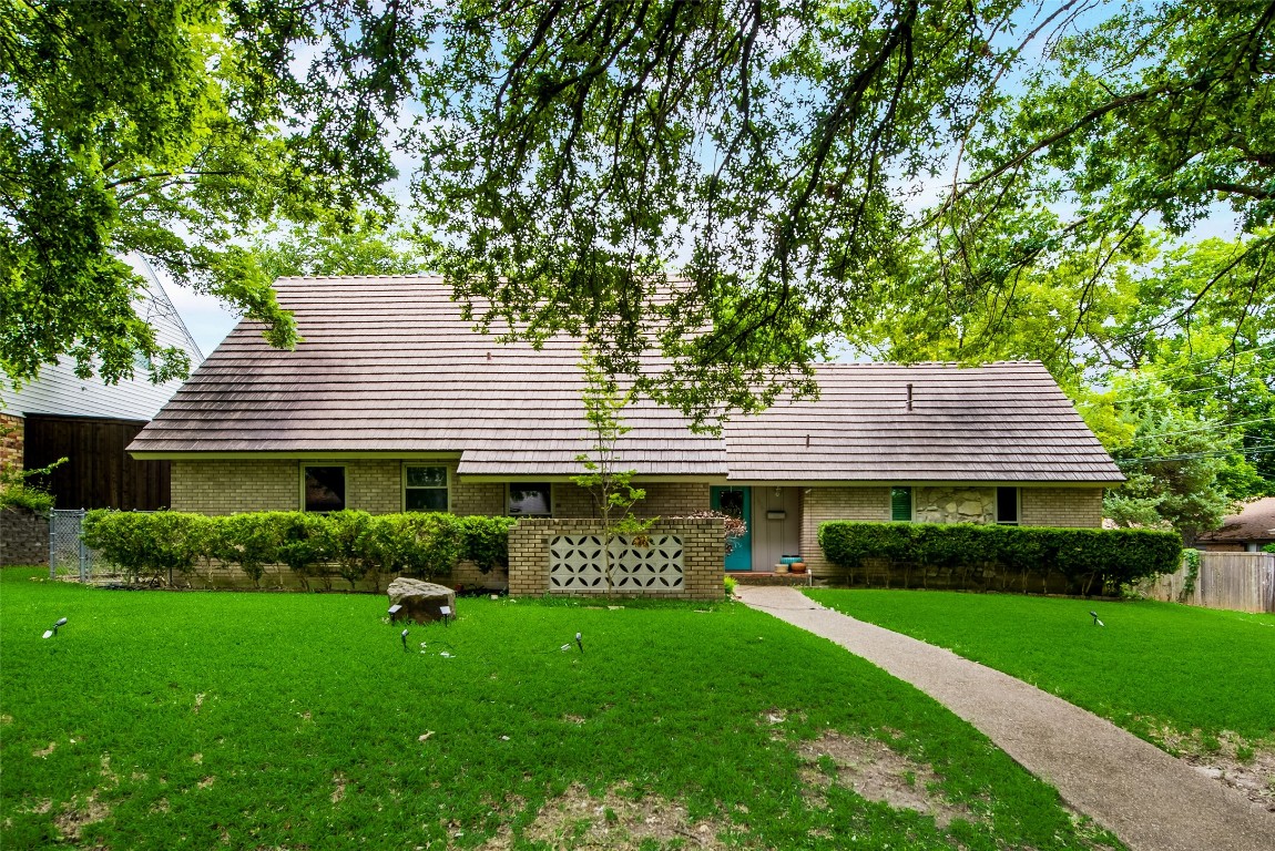 10714 Palace Way Dallas TX 75218
