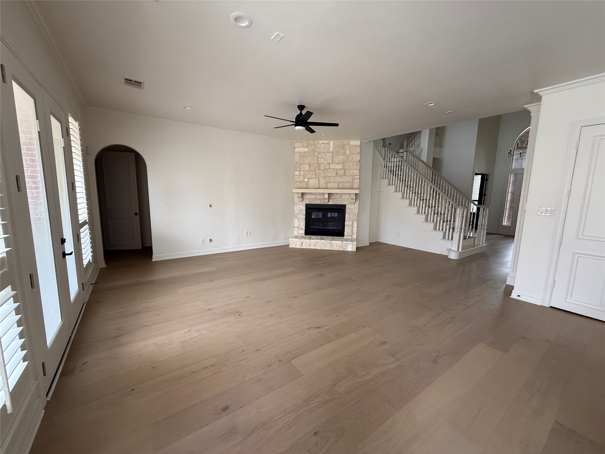 5312 Tennington Park Dallas TX 75287