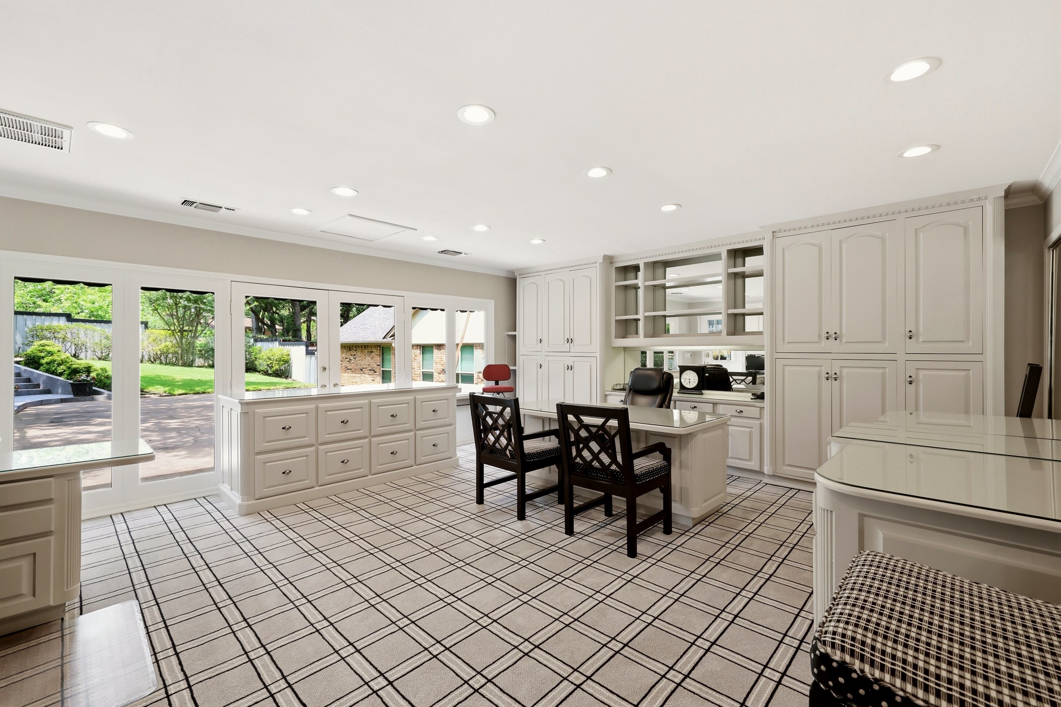 1809 Southpark Drive Arlington TX 76013