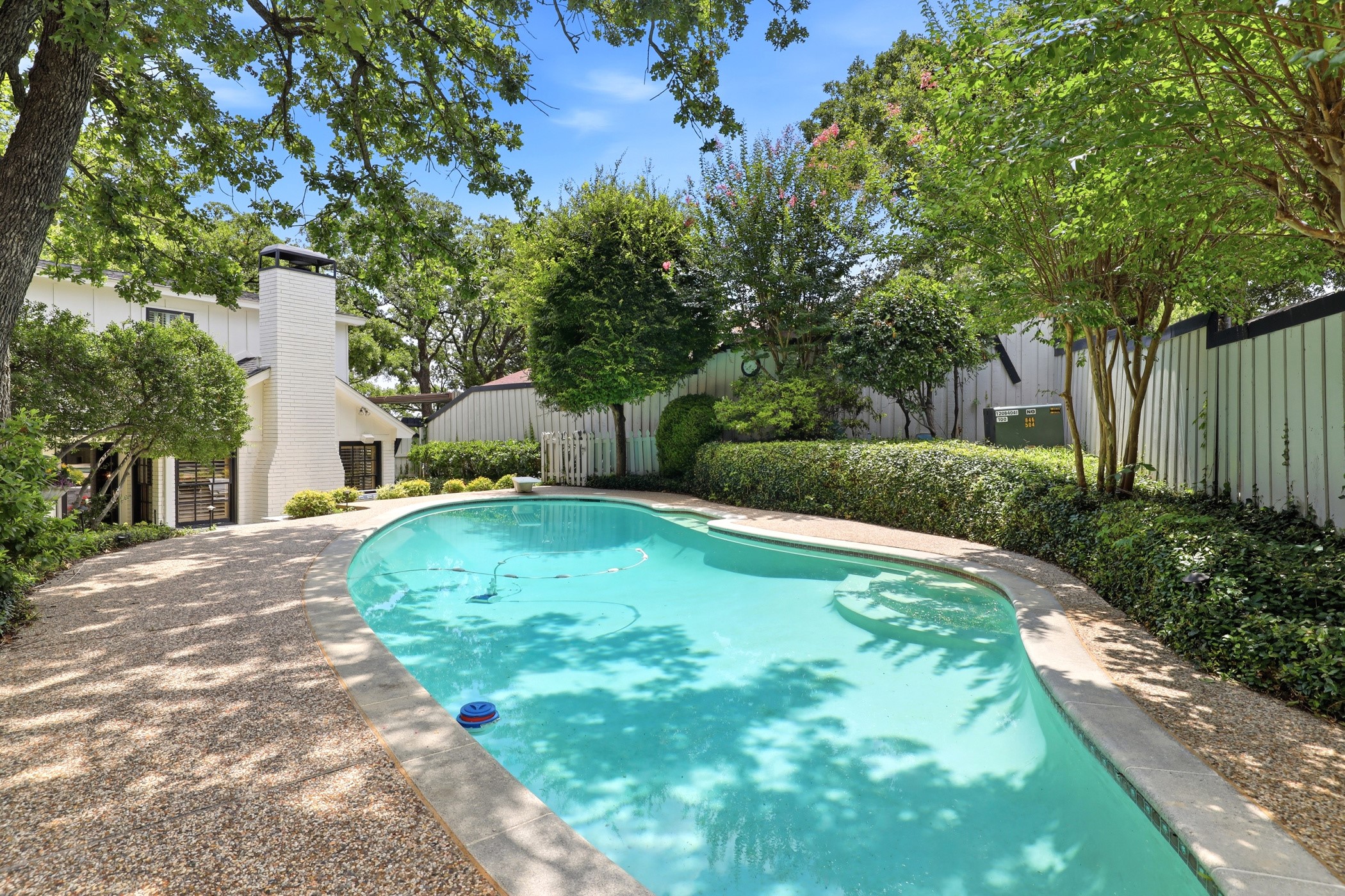 1809 Southpark Drive Arlington TX 76013