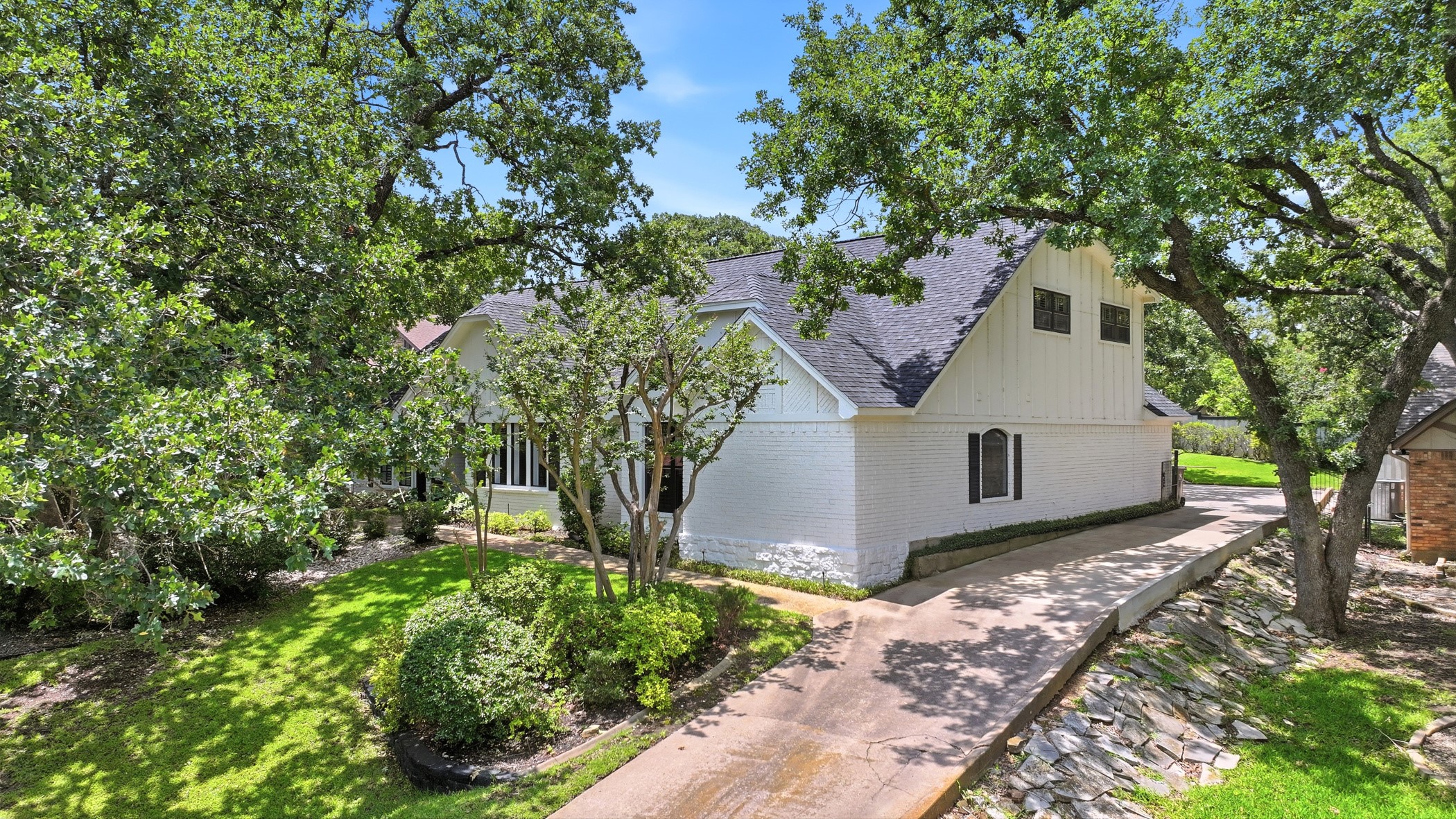 1809 Southpark Drive Arlington TX 76013