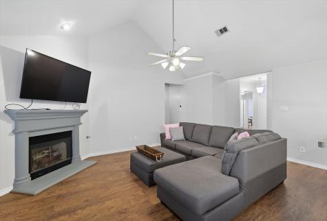 5920 Greenmeadow Drive Denton TX 76226