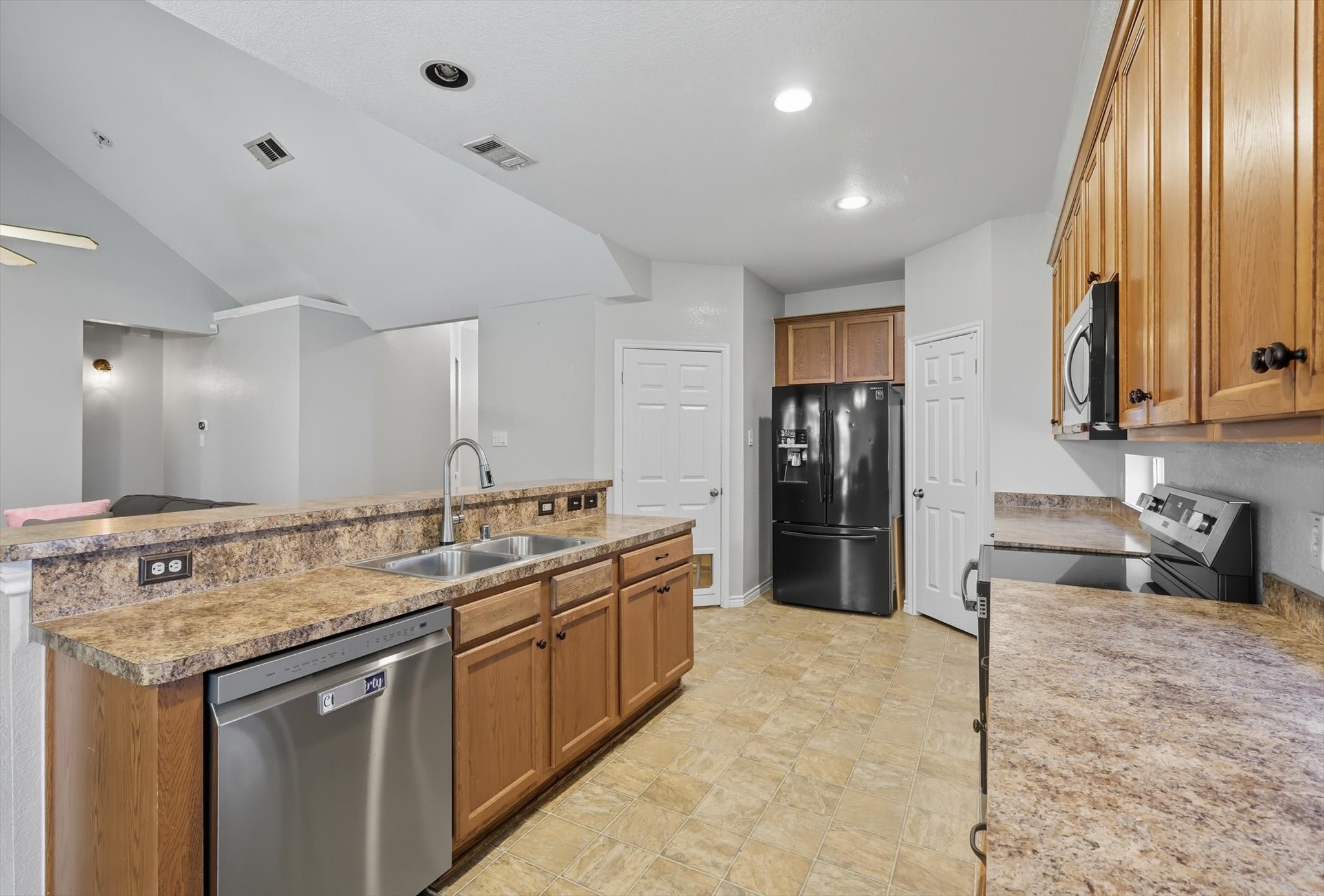 5920 Greenmeadow Drive Denton TX 76226