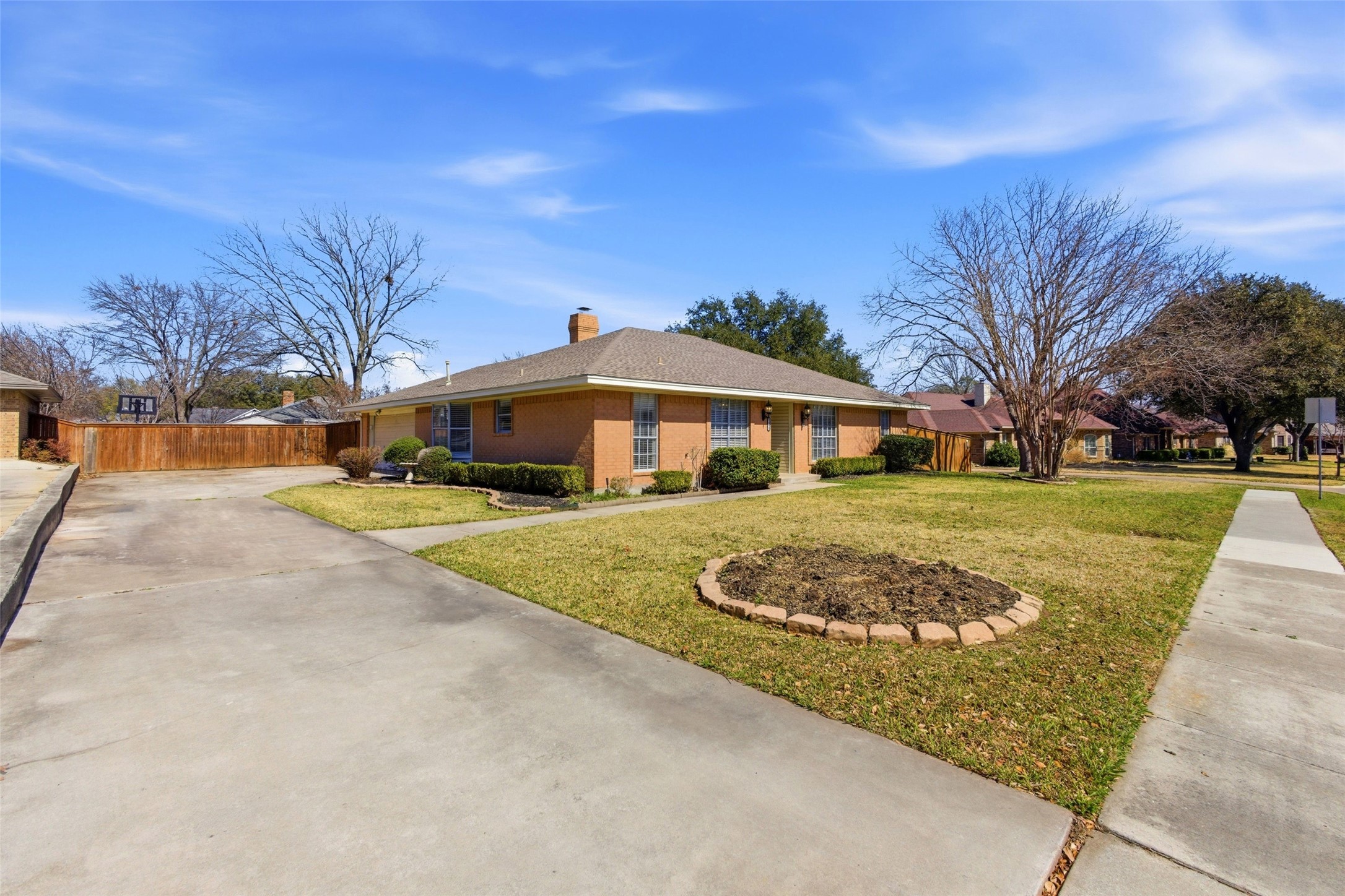 2401 E Windsor Drive Denton TX 76209