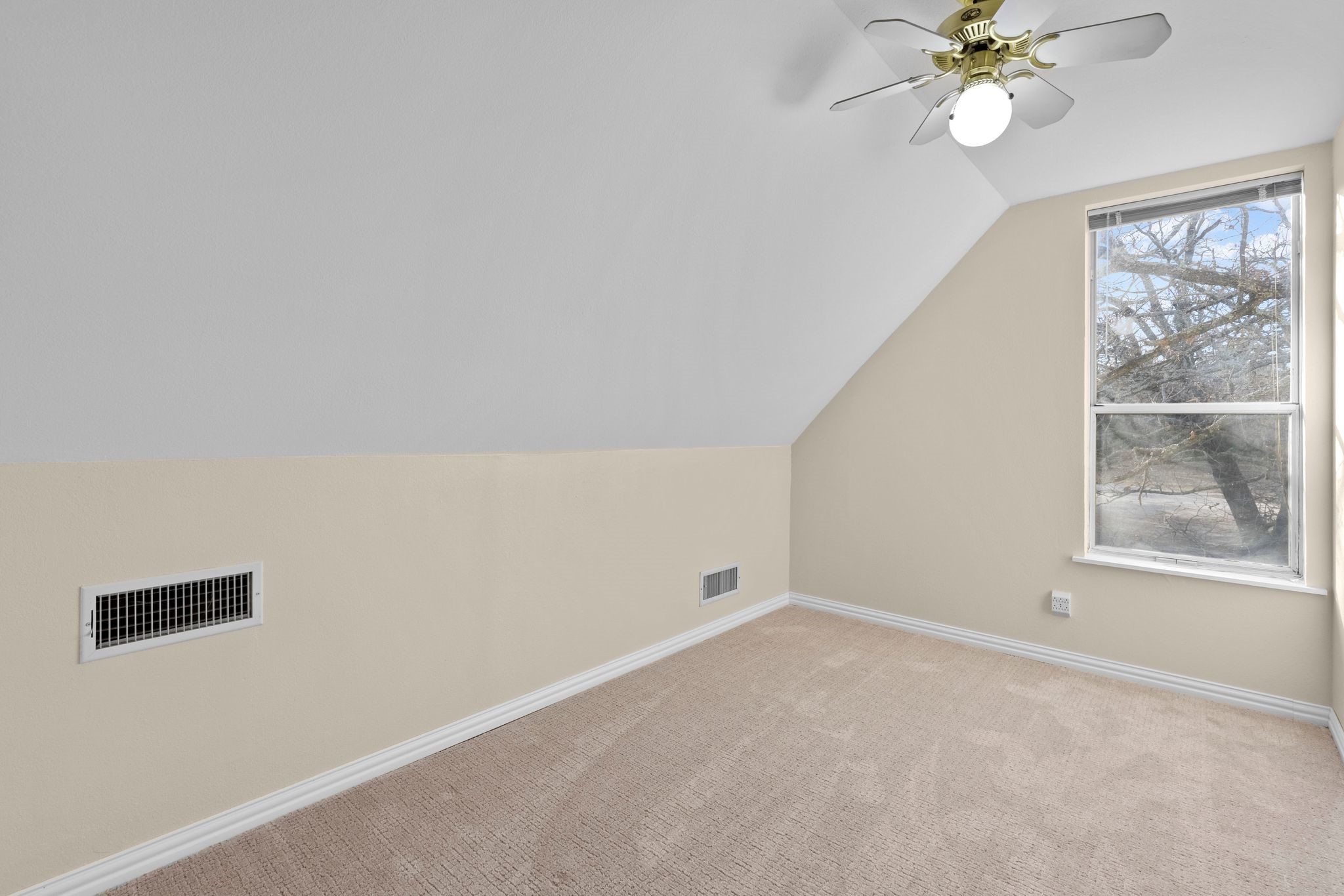 1801 Private Road 3340 Greenville TX 75402