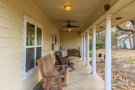 1801 Private Road 3340 Greenville TX 75402