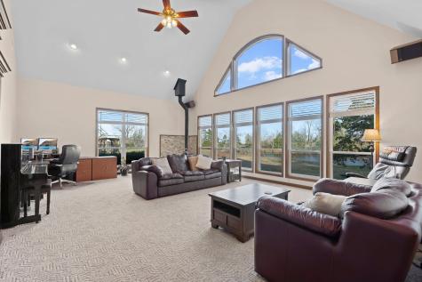 1801 Private Road 3340 Greenville TX 75402