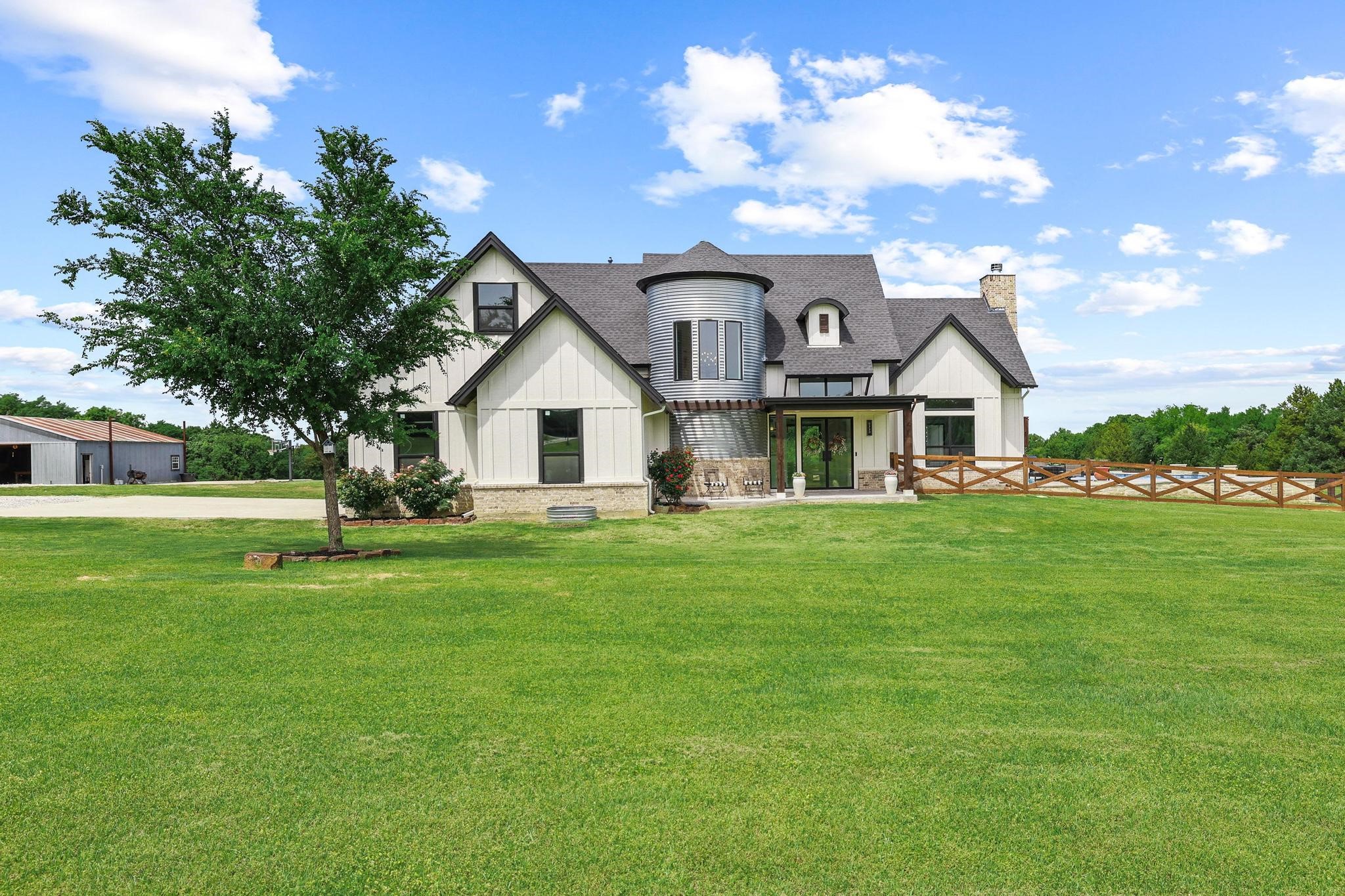 2889 County Road 114 Whitesboro TX 76273