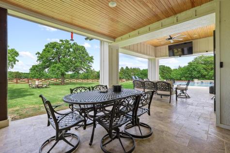 2889 County Road 114 Whitesboro TX 76273