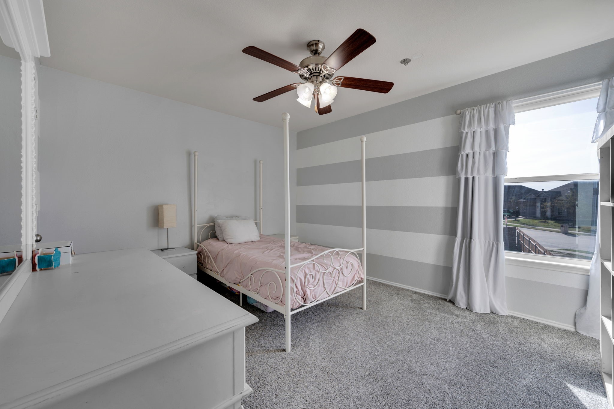 136 Old Spanish Trail Waxahachie TX 75167