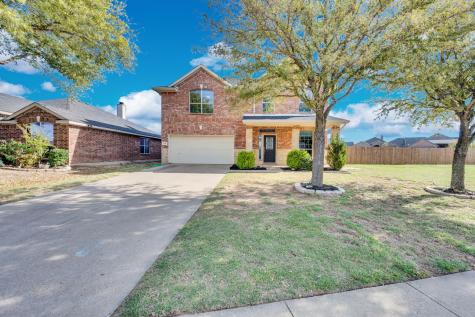 136 Old Spanish Trail Waxahachie TX 75167