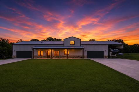310 County Road 217 Collinsville TX 76233