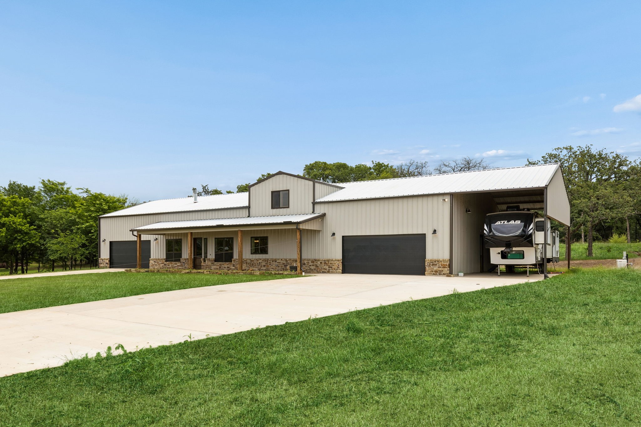 310 County Road 217 Collinsville TX 76233