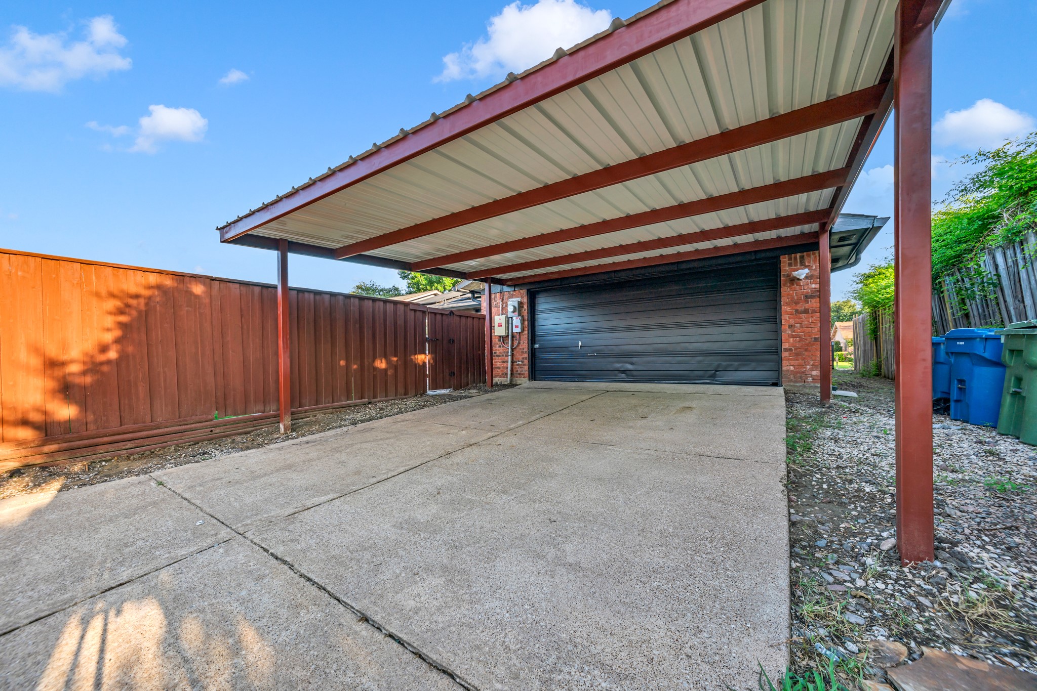 2211 Red Bluff Drive Carrollton TX 75007