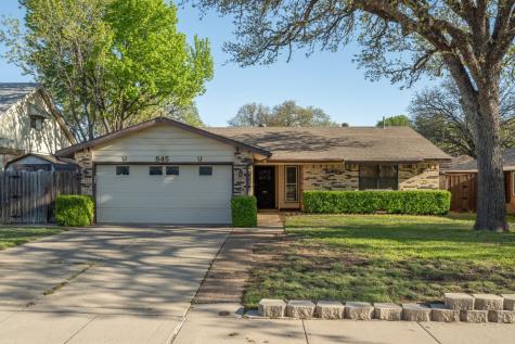 845 Madison Drive Lewisville TX 75067