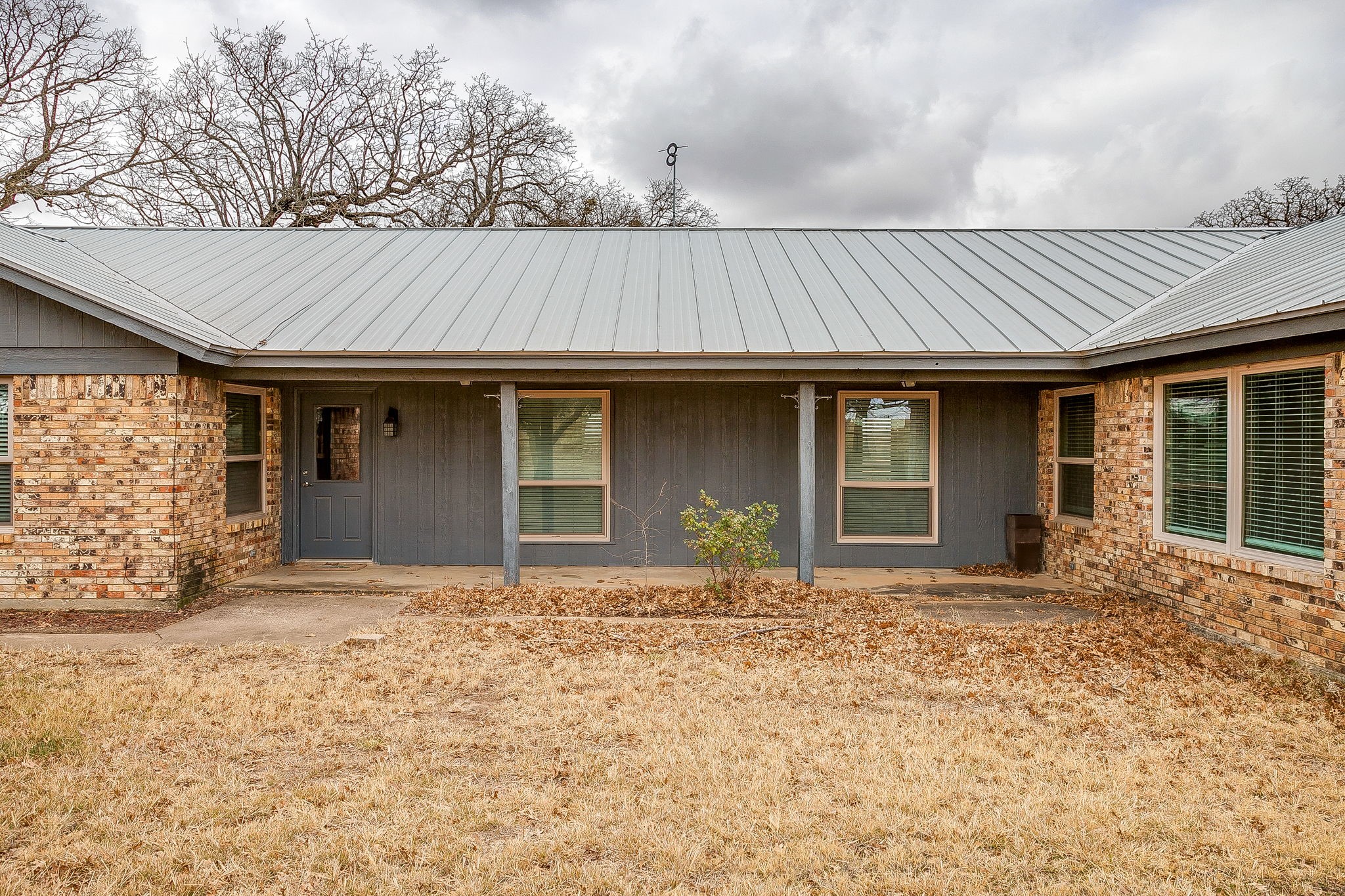 938 County Road 3341 Paradise TX 76073