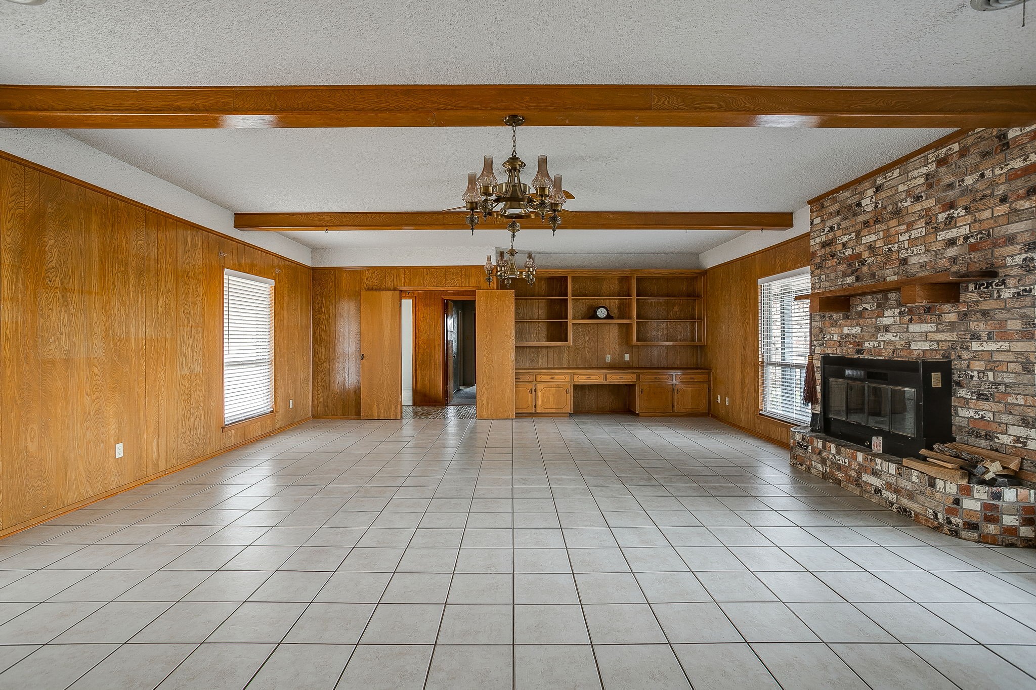 938 County Road 3341 Paradise TX 76073