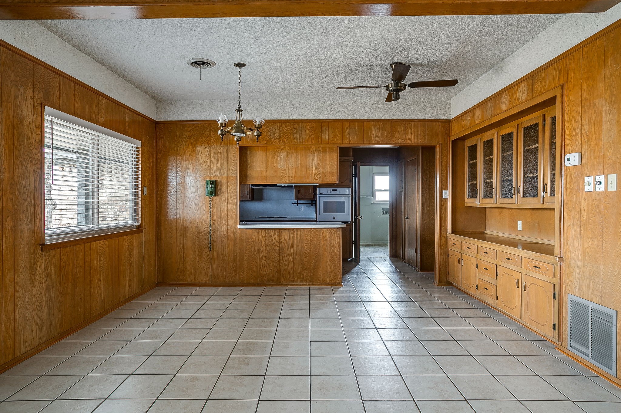 938 County Road 3341 Paradise TX 76073